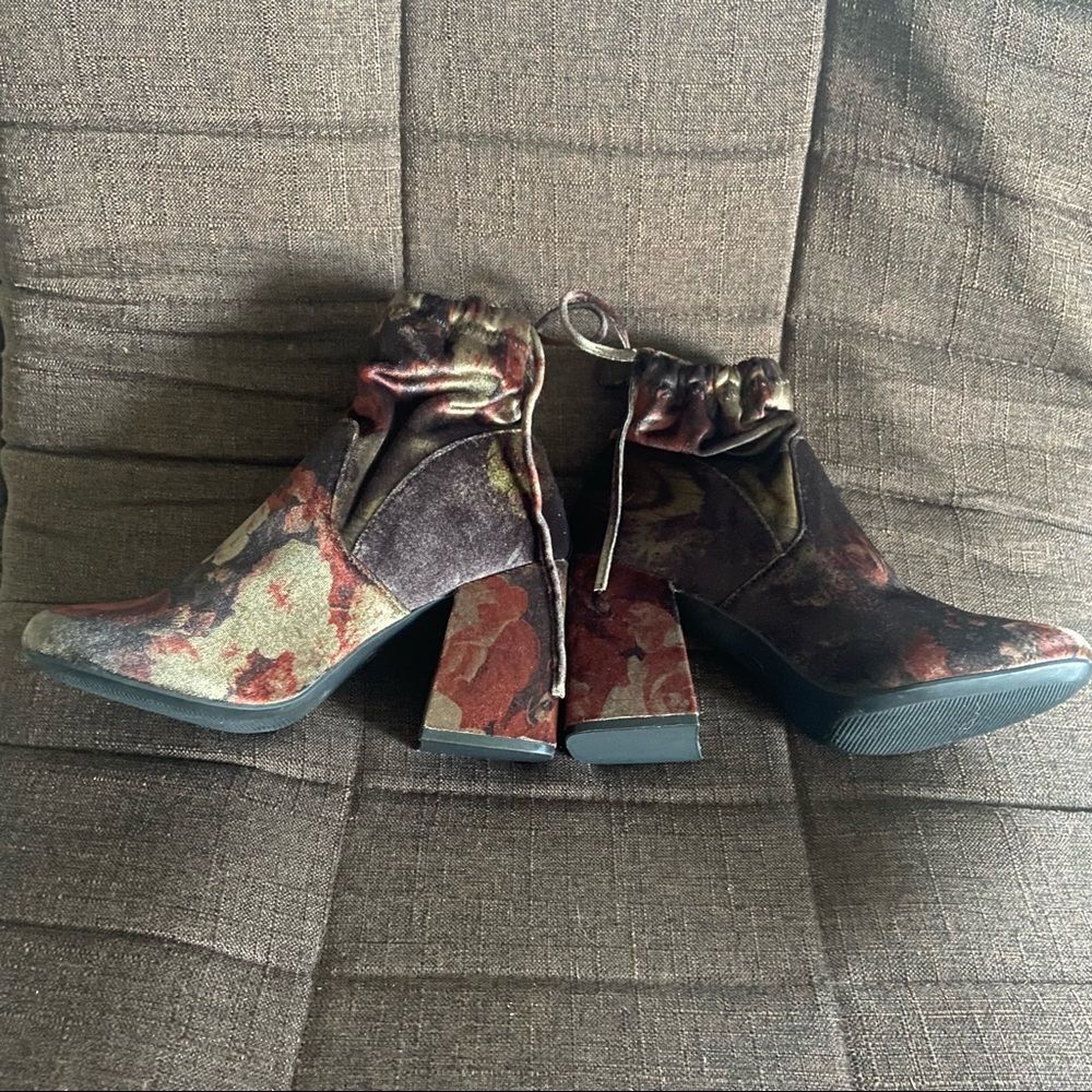 A NEW DAY Target Maria Multicolored Block Sock Booties - Picture 4 of 9
